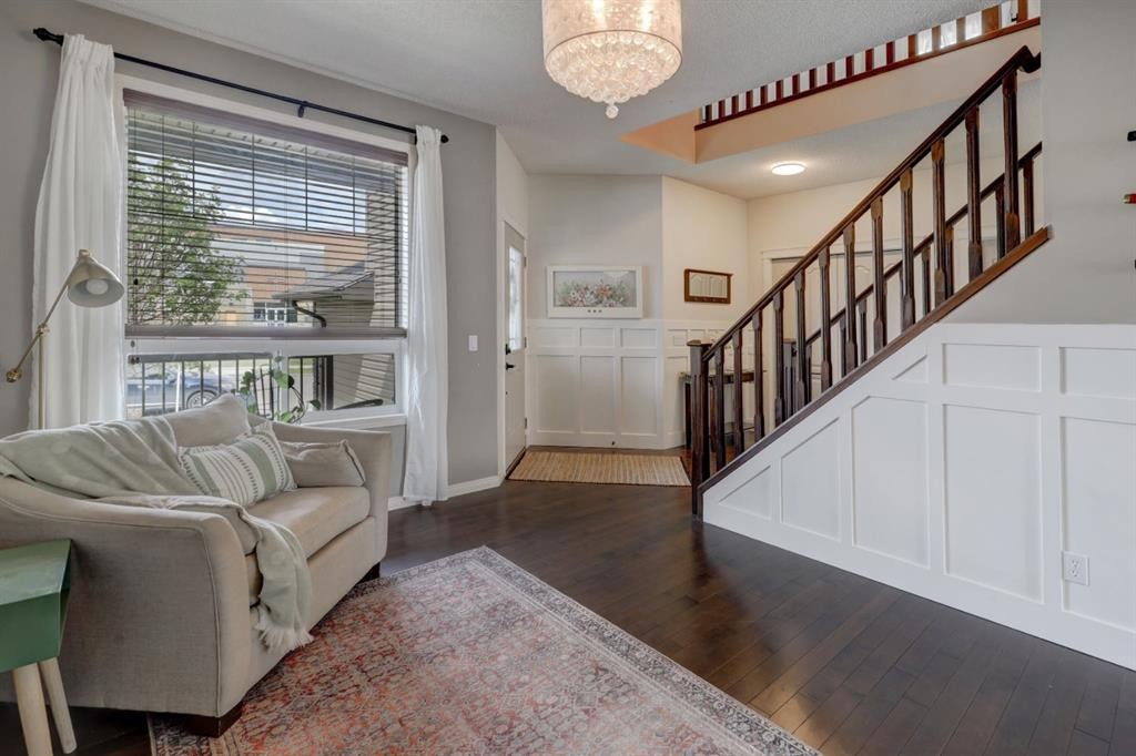 69 Morningside Circle Sw, Airdrie, AB - Indoor Photo Showing Other Room