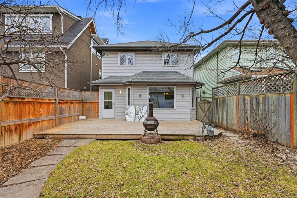 924 19 Avenue Nw, Calgary, AB - Outdoor