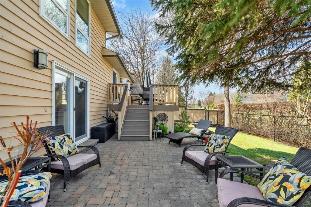 91 Sun Valley Drive Se, Calgary, AB - Outdoor With Deck Patio Veranda