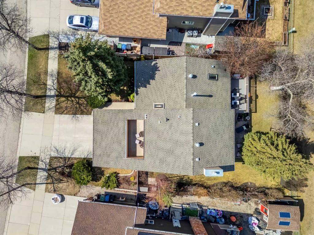 91 Sun Valley Drive Se, Calgary, AB - Outdoor