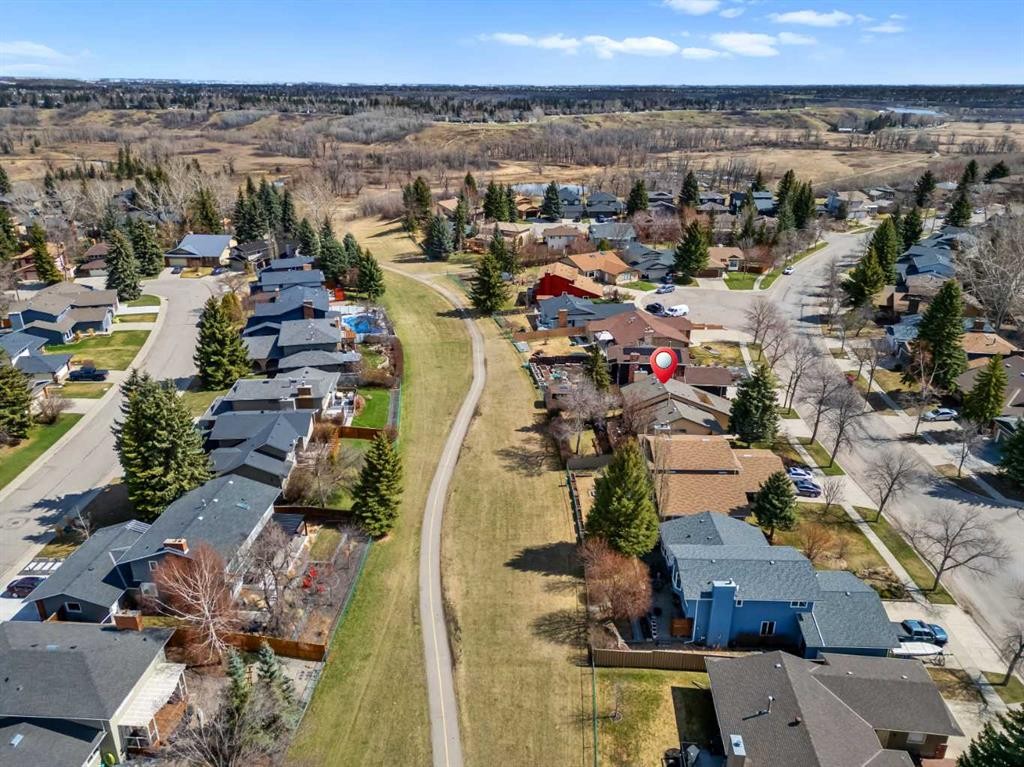 91 Sun Valley Drive Se, Calgary, AB - Outdoor With View