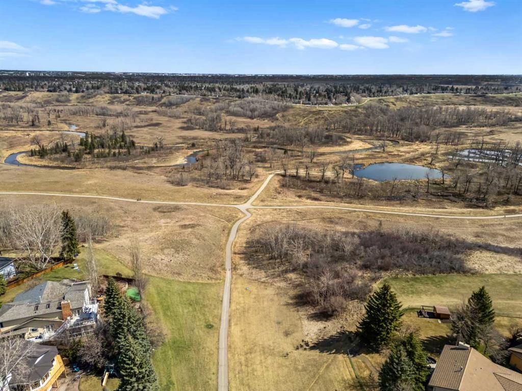 91 Sun Valley Drive Se, Calgary, AB - Outdoor With View