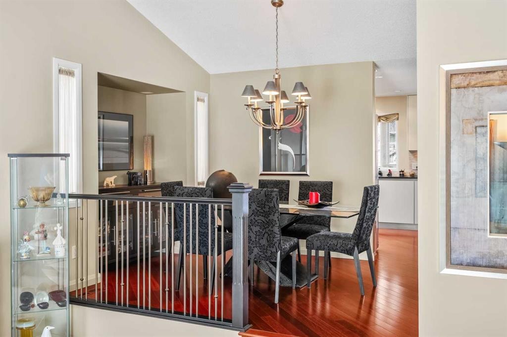 91 Sun Valley Drive Se, Calgary, AB - Indoor