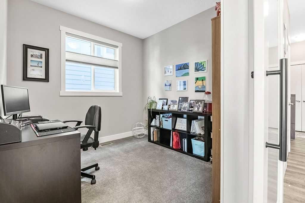 75 Sundown Way, Cochrane, AB - Indoor Photo Showing Office