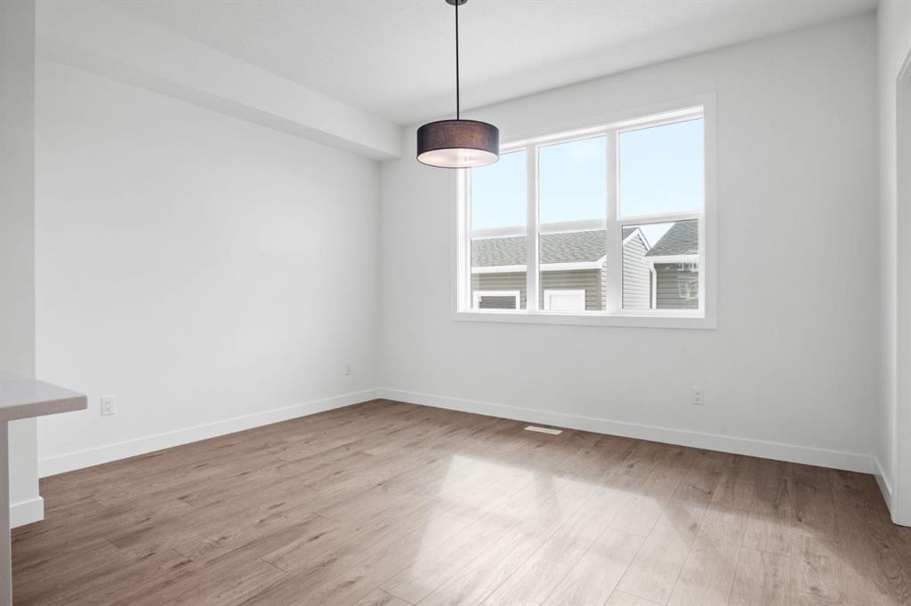 277 Dawson Way, Chestermere, AB - Indoor Photo Showing Other Room