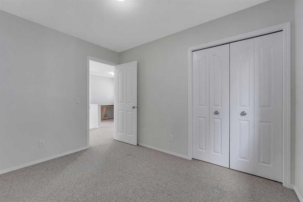 33 Saddlecrest Crescent Ne, Calgary, AB - Indoor