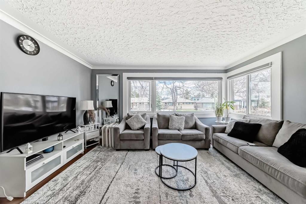417 37 Street Sw, Calgary, AB