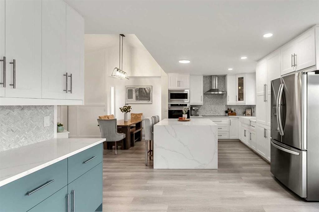59 Rivercroft Close Se, Calgary, AB - Indoor Photo Showing Kitchen With Stainless Steel Kitchen With Upgraded Kitchen