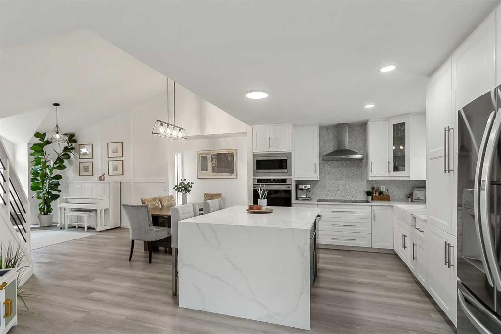 59 Rivercroft Close Se, Calgary, AB - Indoor Photo Showing Kitchen With Stainless Steel Kitchen With Upgraded Kitchen