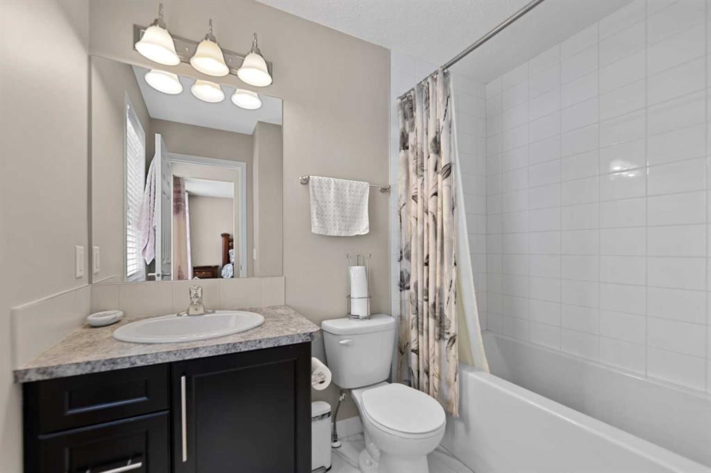 61 Cityscape Street, Calgary, AB - Indoor Photo Showing Bathroom