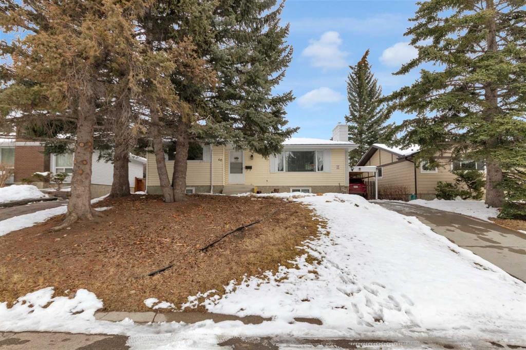 60 Dalhurst Way Nw, Calgary, AB - Outdoor