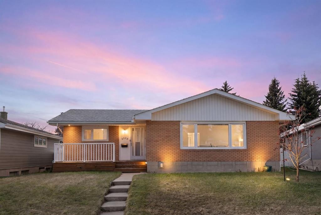 3228 Breen Crescent Nw, Calgary, AB - Outdoor With Deck Patio Veranda With Exterior