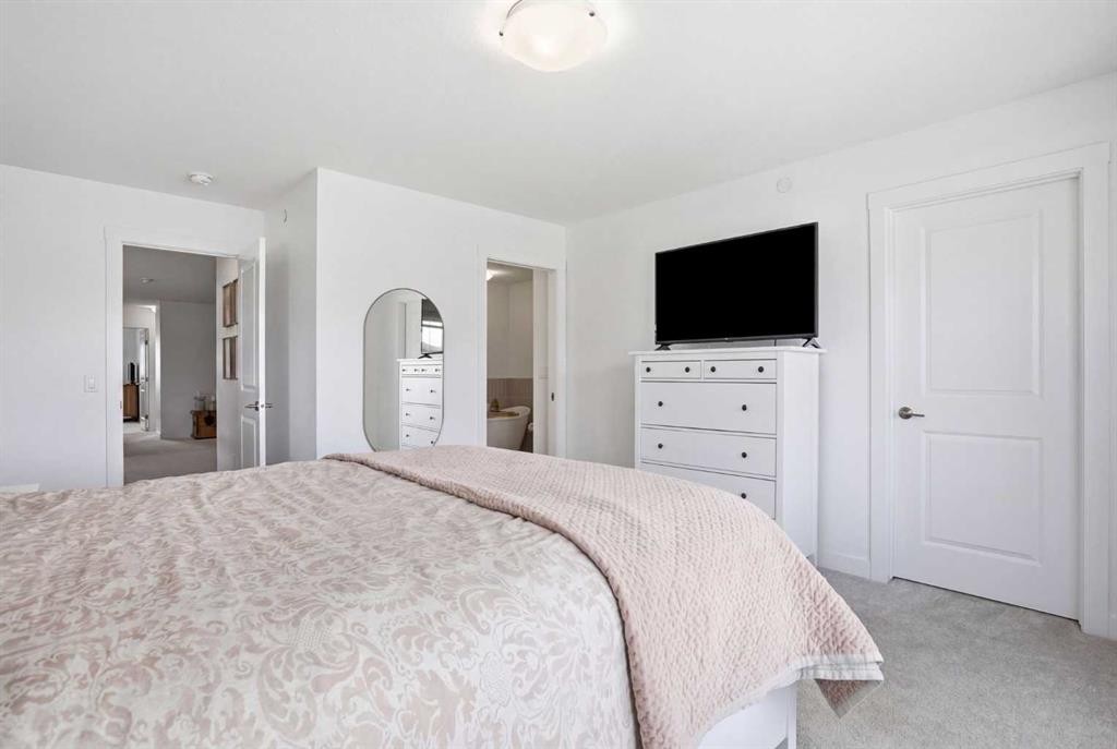 360 Calhoun Common Ne, Calgary, AB - Indoor Photo Showing Bedroom