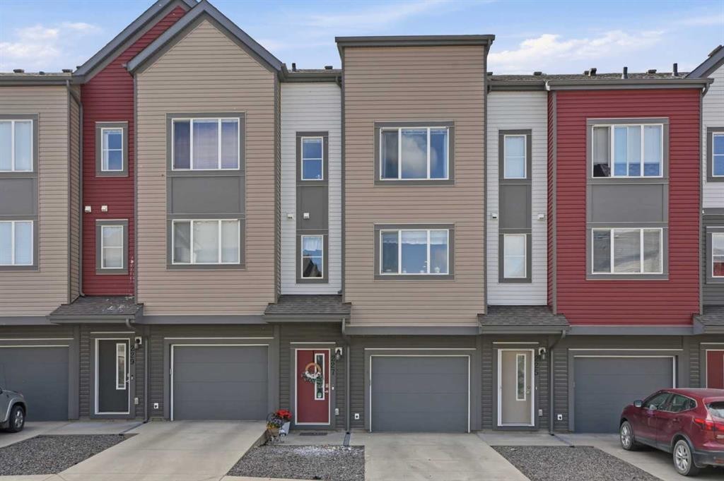 227 Copperpond Row Se, Calgary, AB - Outdoor With Facade