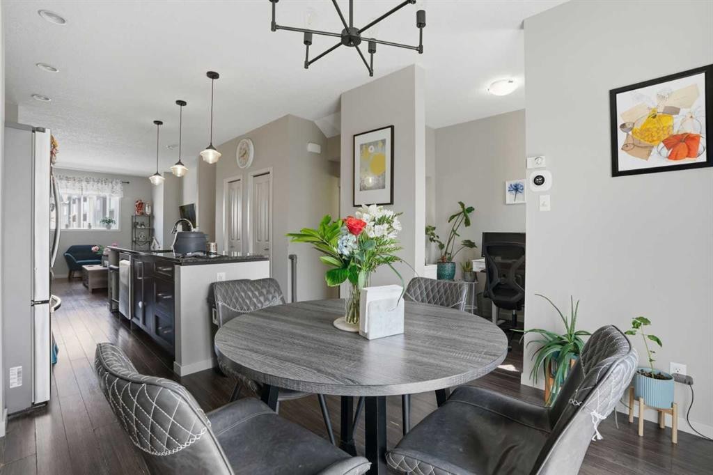 227 Copperpond Row Se, Calgary, AB - Indoor Photo Showing Dining Room