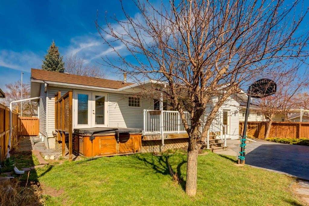 367 Acadia Drive Se, Calgary, AB - Outdoor With Deck Patio Veranda