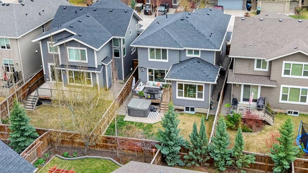 19 Cranbrook Crescent Se, Calgary, AB - Outdoor