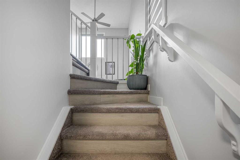 31 Saddleback Way Ne, Calgary, AB - Indoor Photo Showing Other Room