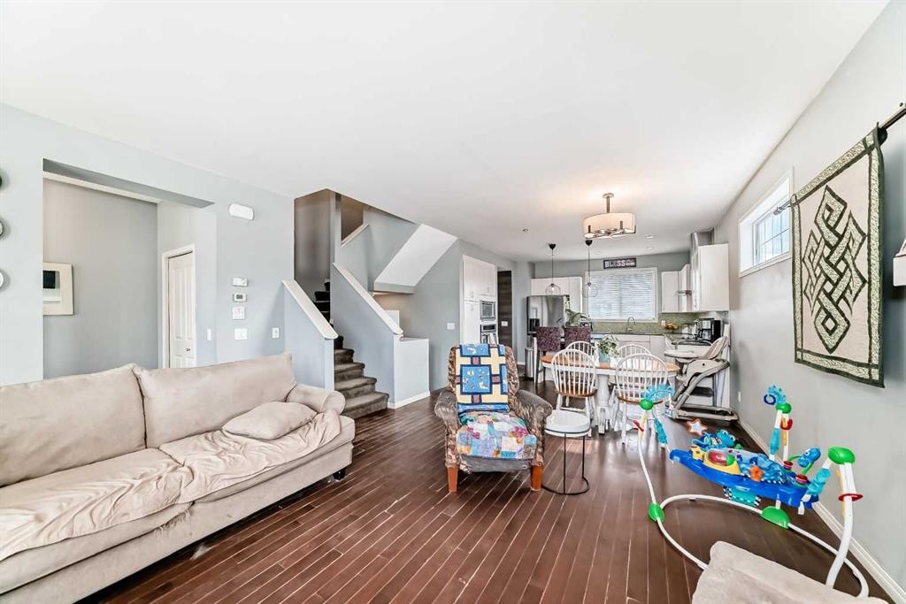 404 Redstone Grove Ne, Calgary, AB - Indoor