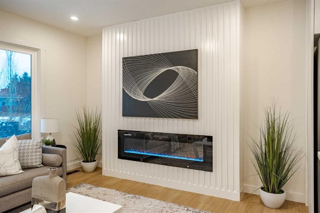 451 Arlington Drive Se, Calgary, AB - Indoor Photo Showing Living Room With Fireplace