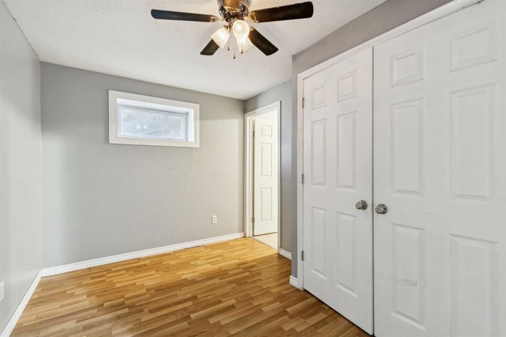 201 Southridge Place, Didsbury, AB - Indoor Photo Showing Other Room