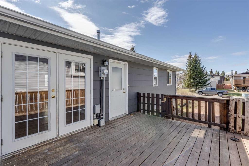 201 Southridge Place, Didsbury, AB - Outdoor With Deck Patio Veranda With Exterior