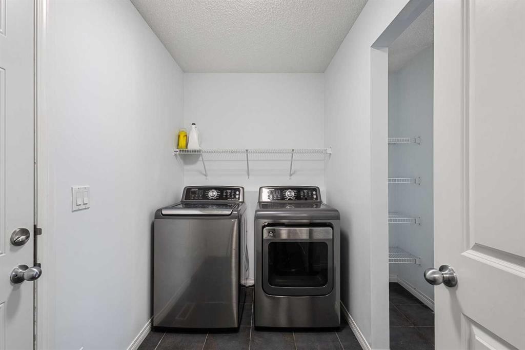 72 Pantego Close Nw, Calgary, AB - Indoor Photo Showing Laundry Room
