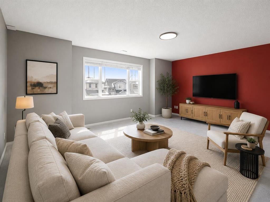 72 Pantego Close Nw, Calgary, AB - Indoor Photo Showing Living Room