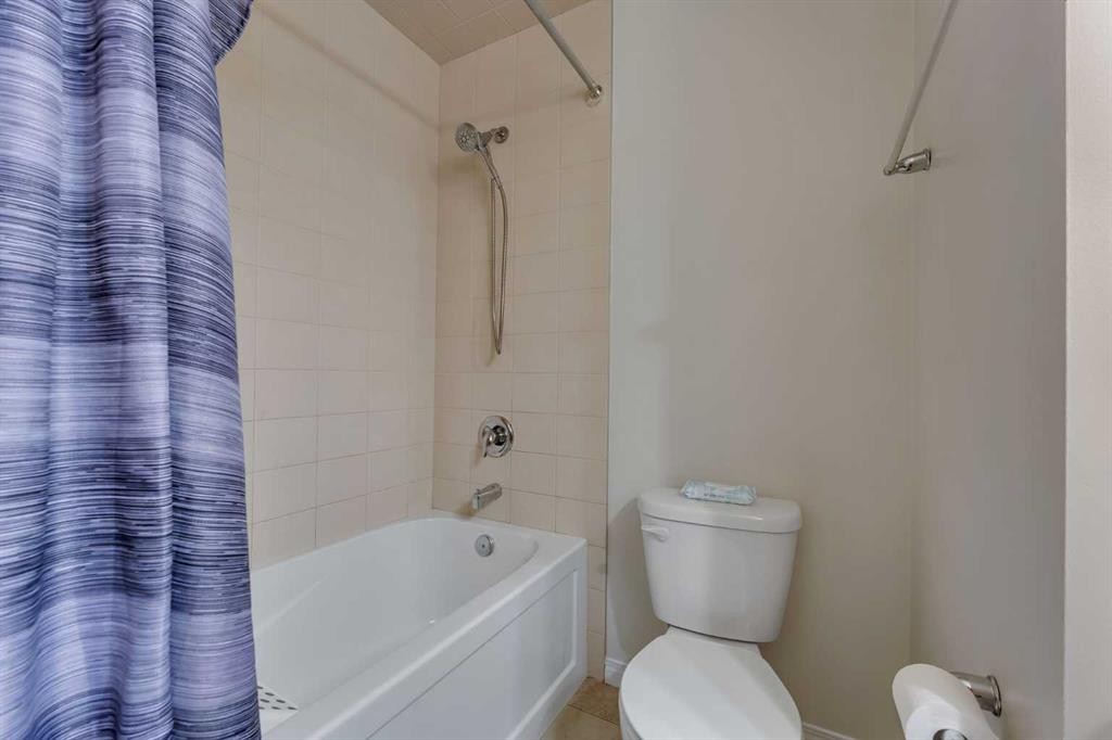 72 Cityscape Row Ne, Calgary, AB - Indoor Photo Showing Bathroom