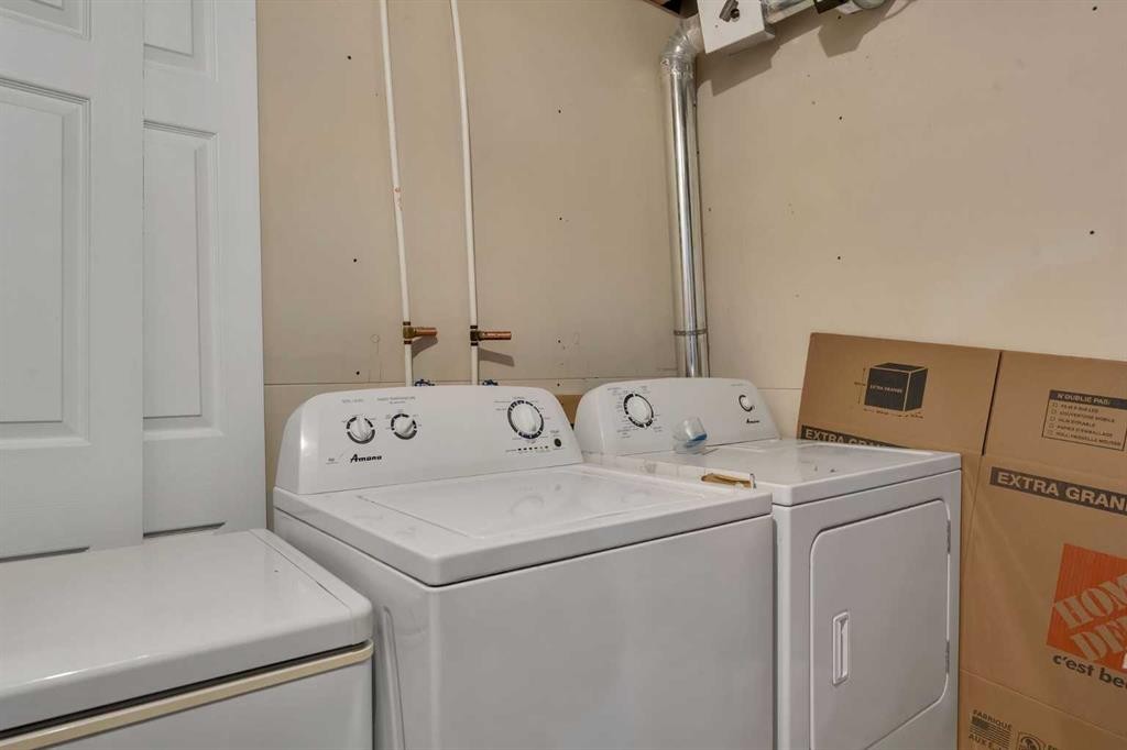 72 Cityscape Row Ne, Calgary, AB - Indoor Photo Showing Laundry Room
