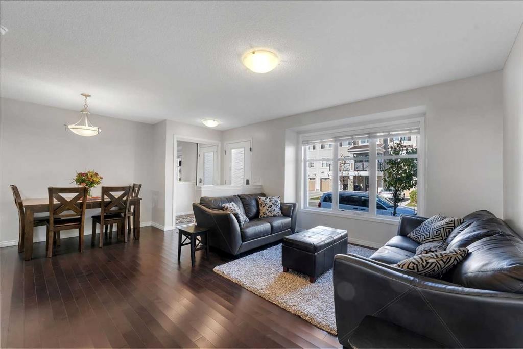 72 Cityscape Row Ne, Calgary, AB - Indoor Photo Showing Living Room