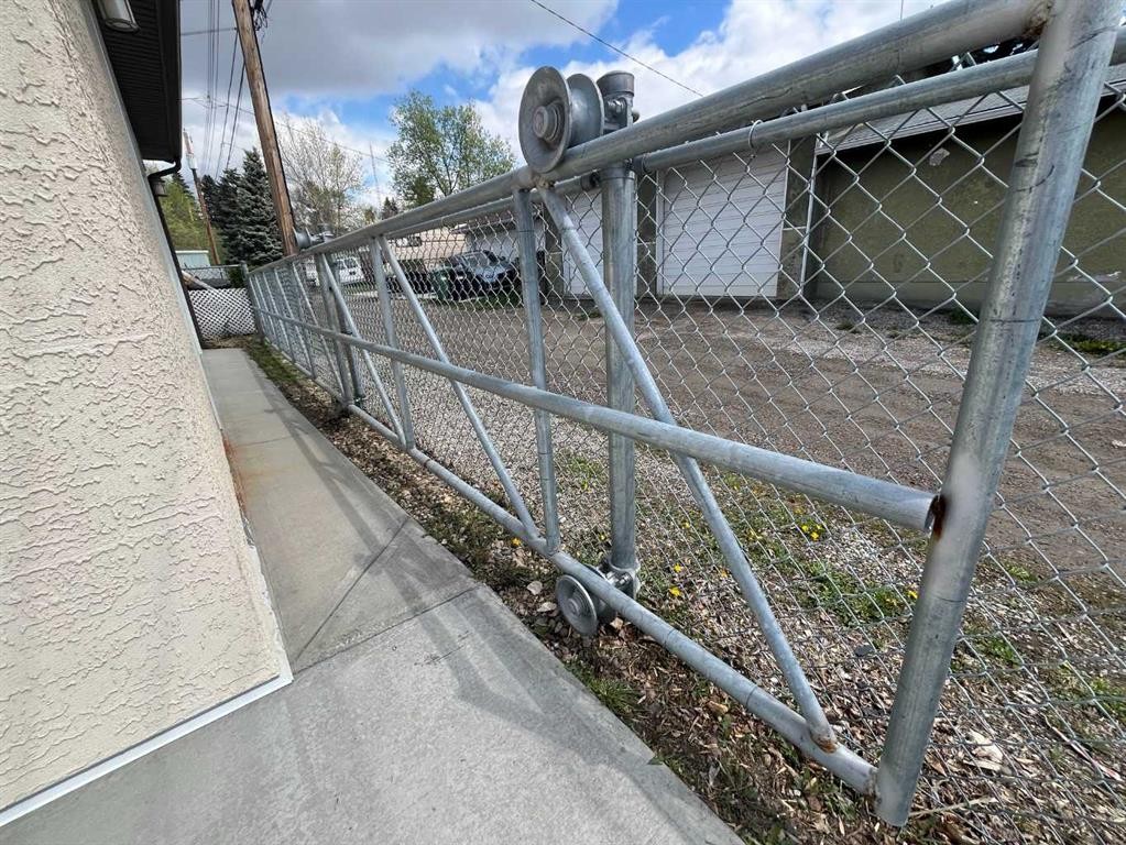 7224 21 Street Se, Calgary, AB