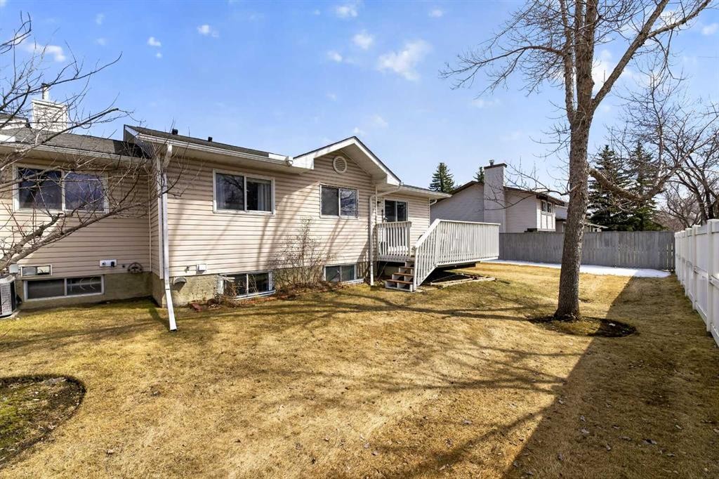 24 Deer Ridge Close Se, Calgary, AB - Outdoor
