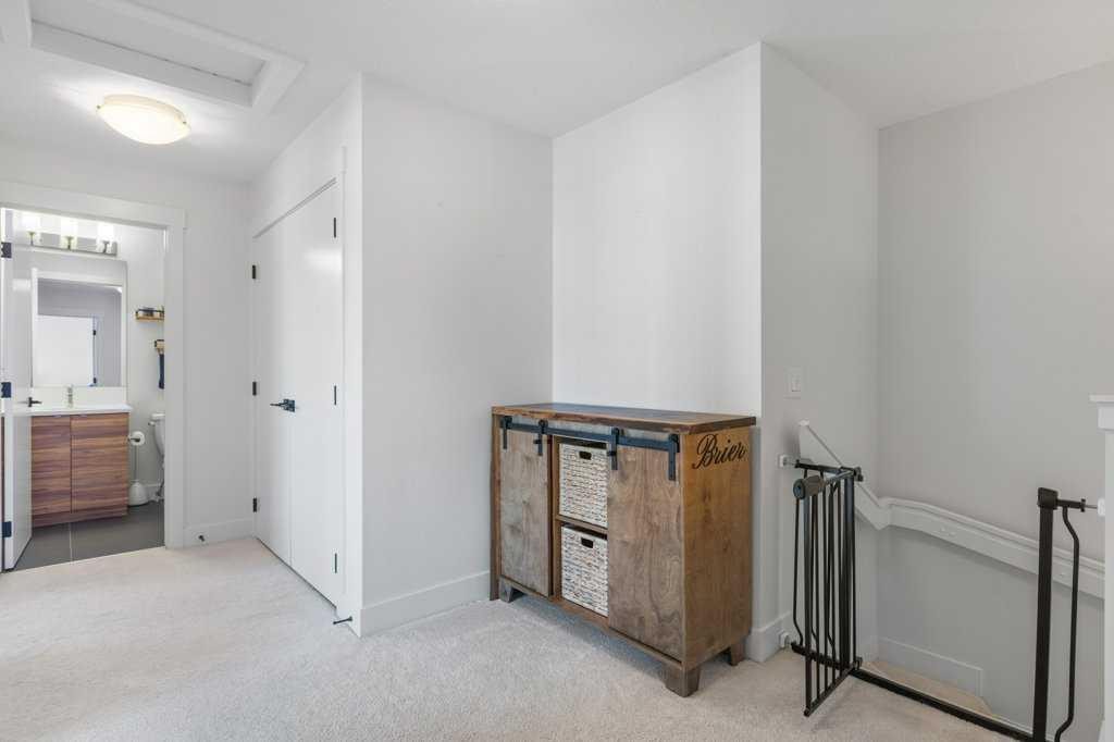 222 Seton Passage Se, Calgary, AB - Indoor Photo Showing Other Room