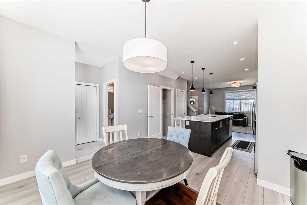 120 Chelsea Drive, Chestermere, AB - Indoor Photo Showing Dining Room