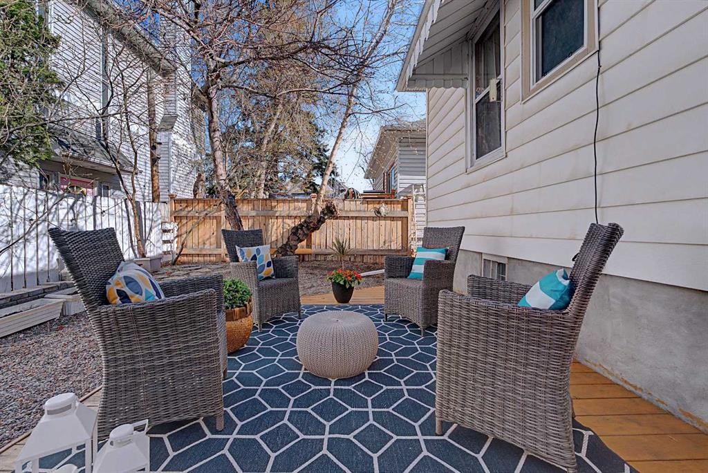 1815 4 Street Nw, Calgary, AB - Outdoor With Deck Patio Veranda With Exterior