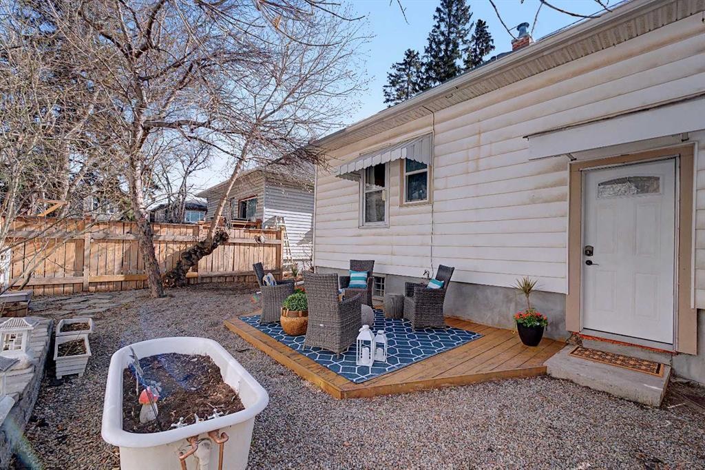 1815 4 Street Nw, Calgary, AB - Outdoor With Deck Patio Veranda With Exterior