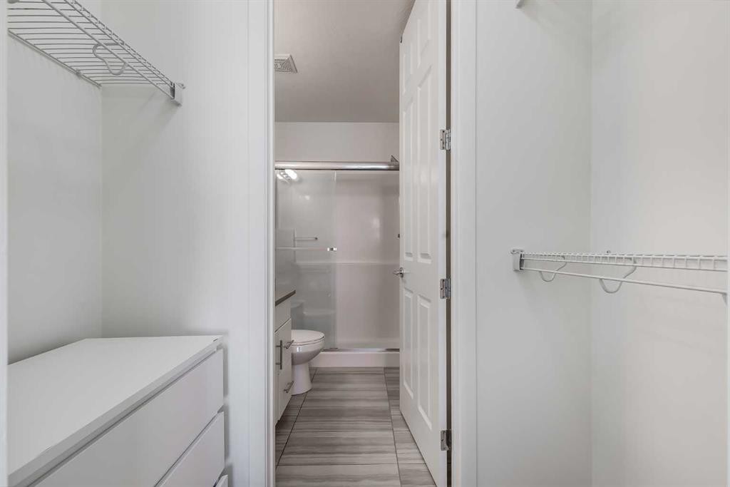 3211-99 Copperstone Park Se, Calgary, AB - Indoor