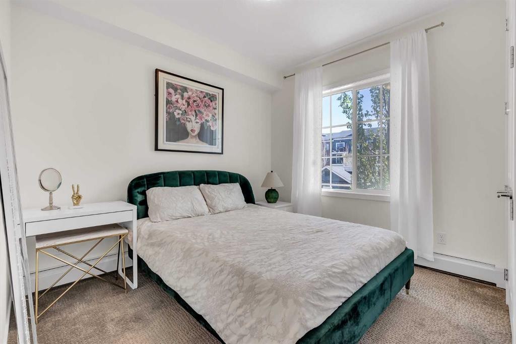 3211-99 Copperstone Park Se, Calgary, AB - Indoor Photo Showing Bedroom