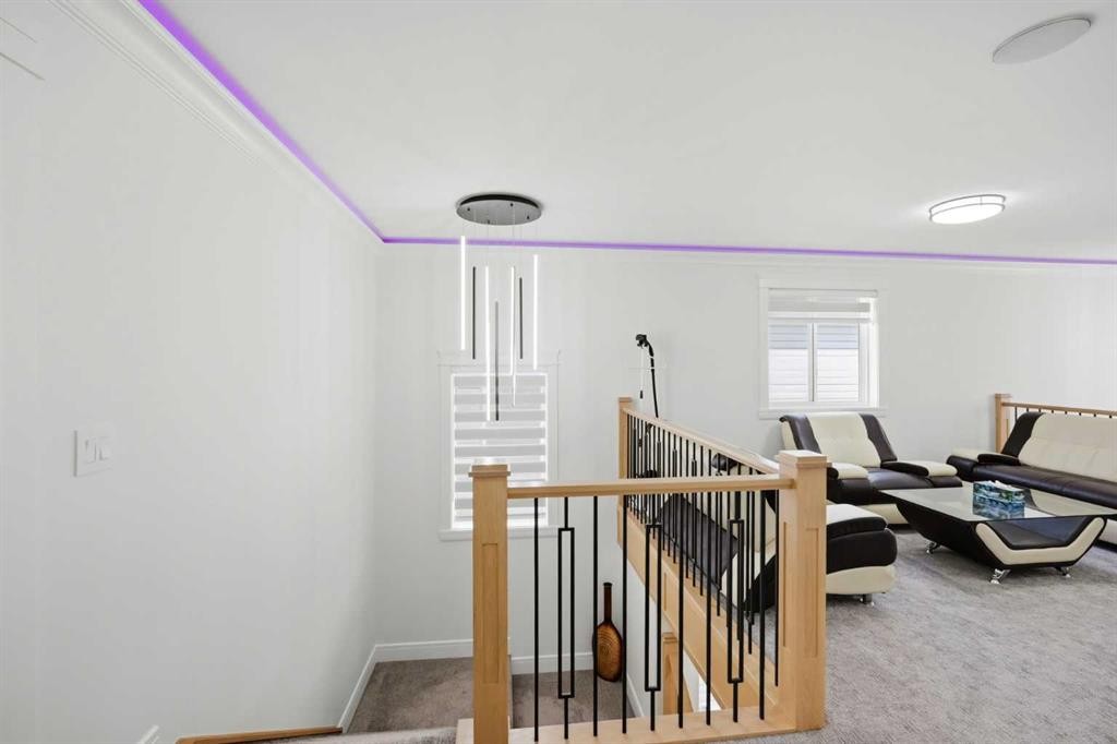 15 Saddlecrest Link Ne, Calgary, AB - Indoor Photo Showing Other Room