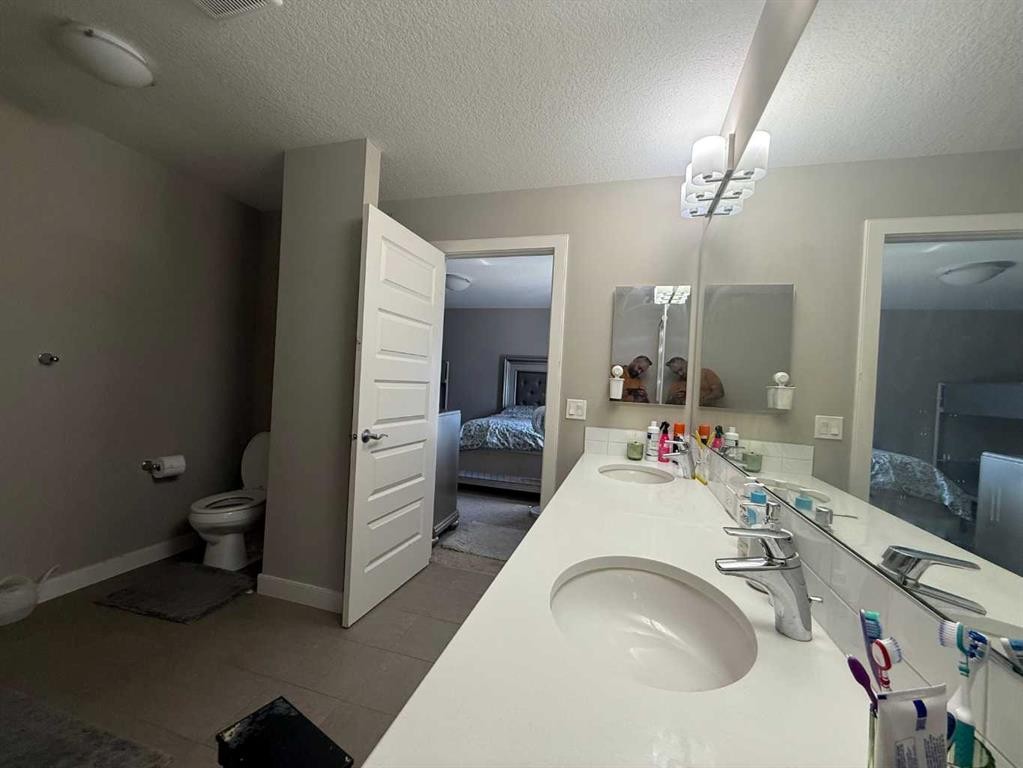 21 Red Embers Common Ne, Calgary, AB - Indoor
