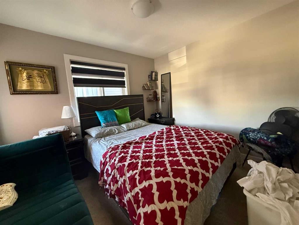21 Red Embers Common Ne, Calgary, AB - Indoor Photo Showing Bedroom