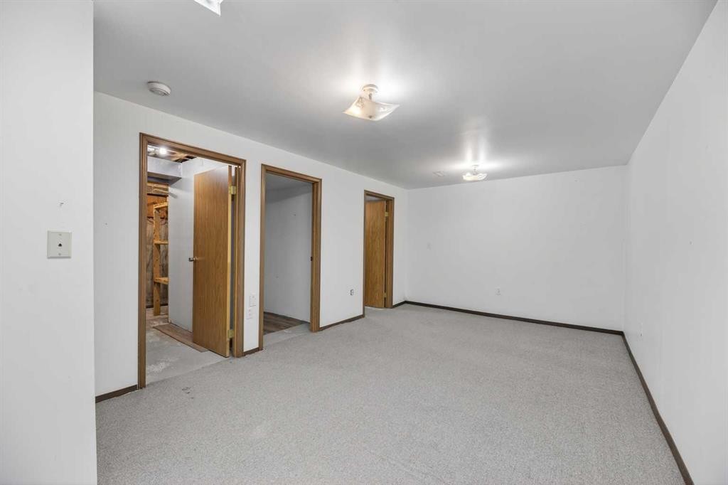 11 Westhill Crescent, Didsbury, AB - Indoor Photo Showing Other Room