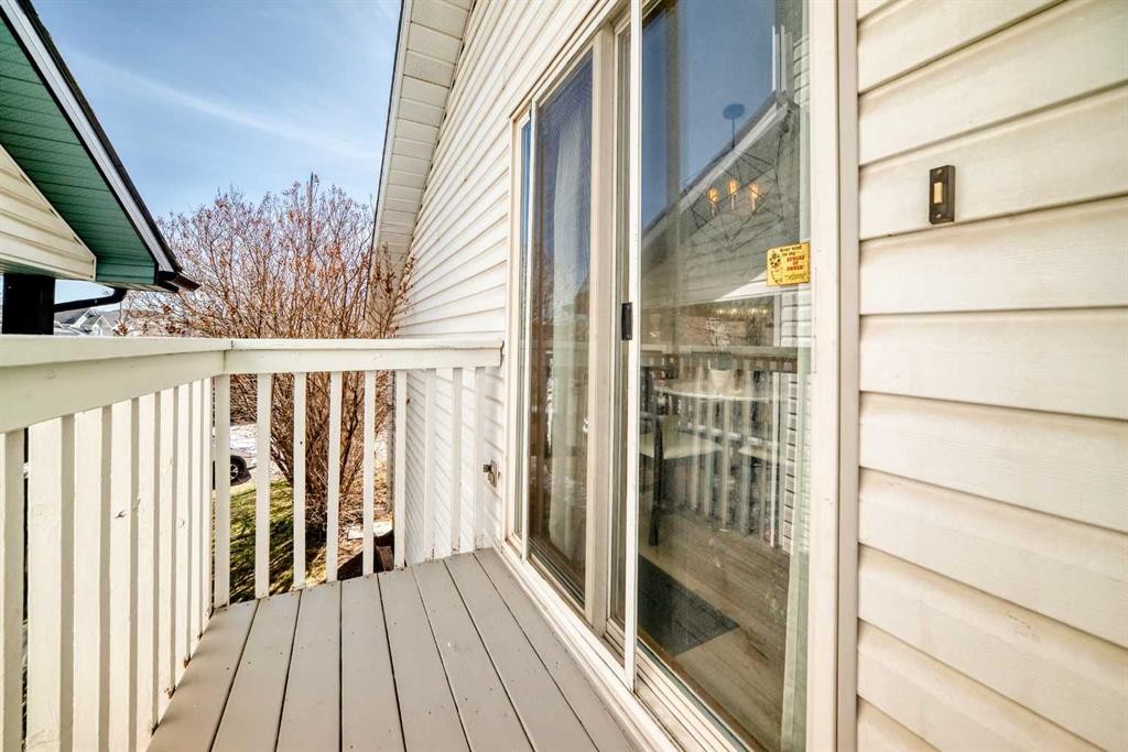 110 Erin Meadow Close Se, Calgary, AB - Outdoor With Exterior