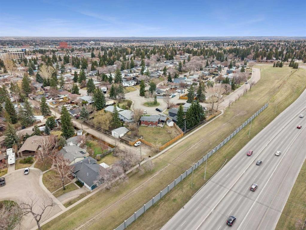 214 Springwood Place Sw, Calgary, AB - Outdoor With View