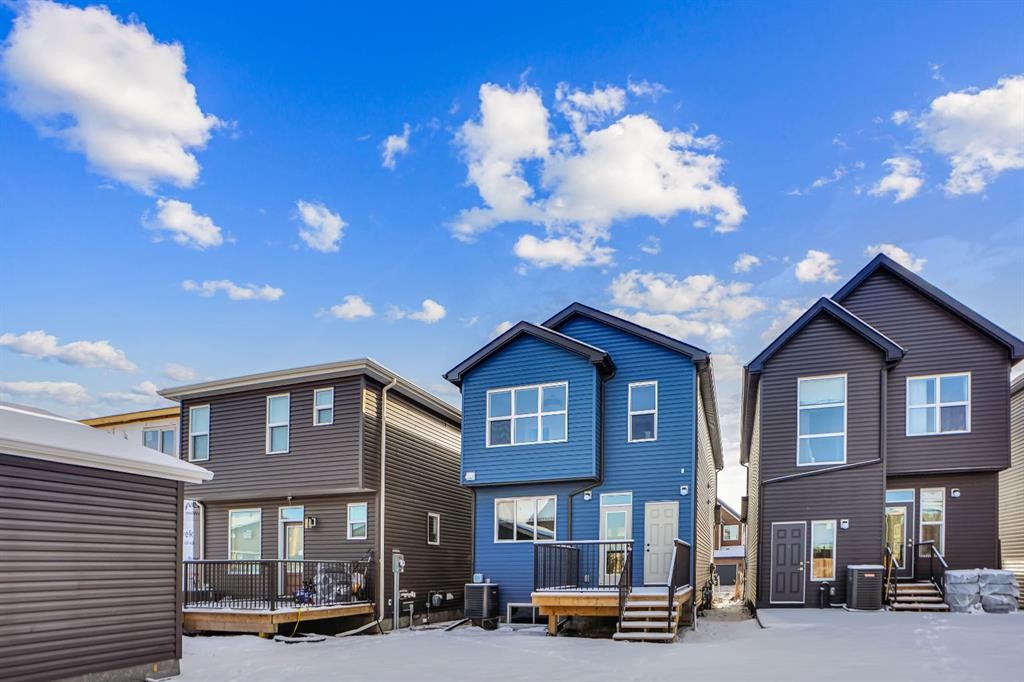 173 Setonstone Green Se, Calgary, AB - Outdoor With Facade
