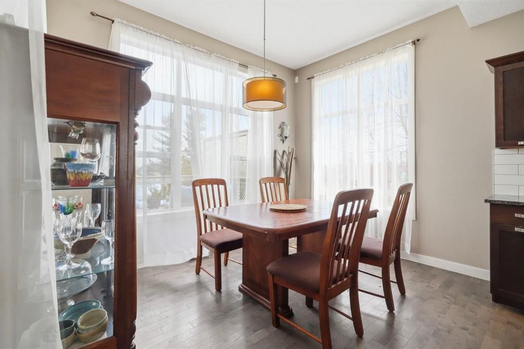 42 Sage Hill Green Nw, Calgary, AB - Indoor Photo Showing Dining Room