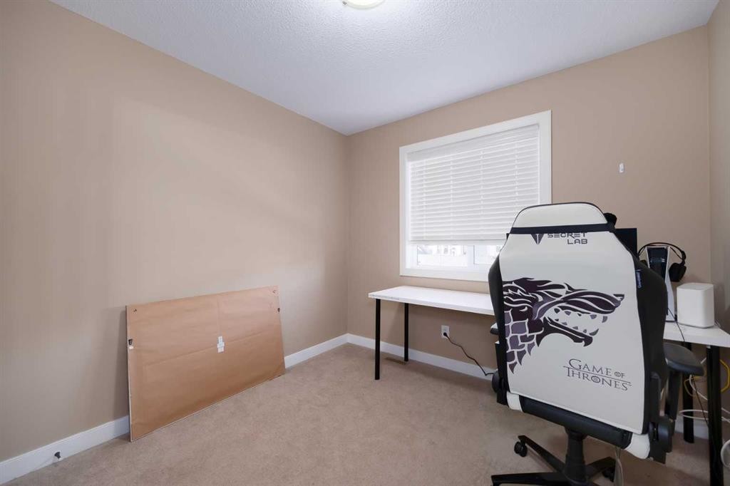 2524 Eversyde Avenue Sw, Calgary, AB - Indoor