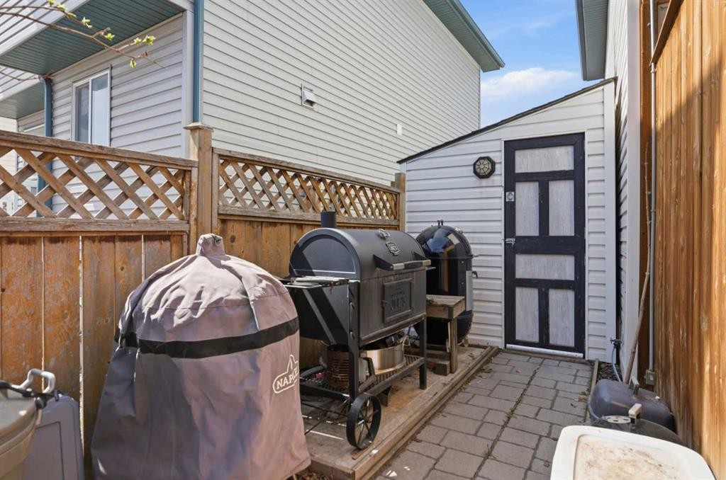 46 Saddlemont Way Ne, Calgary, AB - Outdoor With Exterior