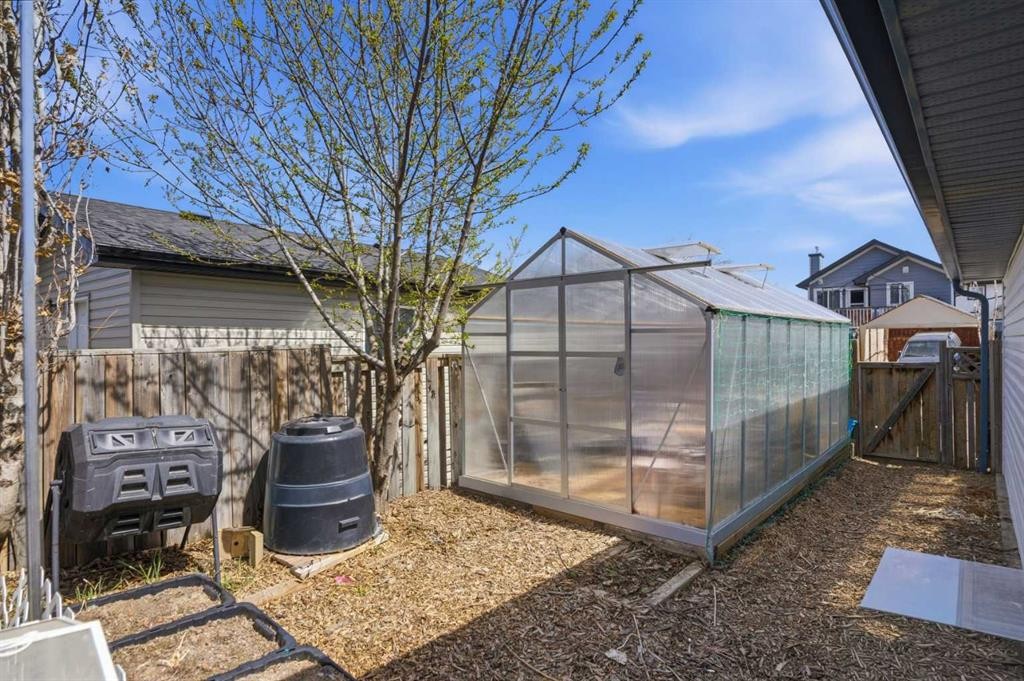 46 Saddlemont Way Ne, Calgary, AB - Outdoor With Exterior